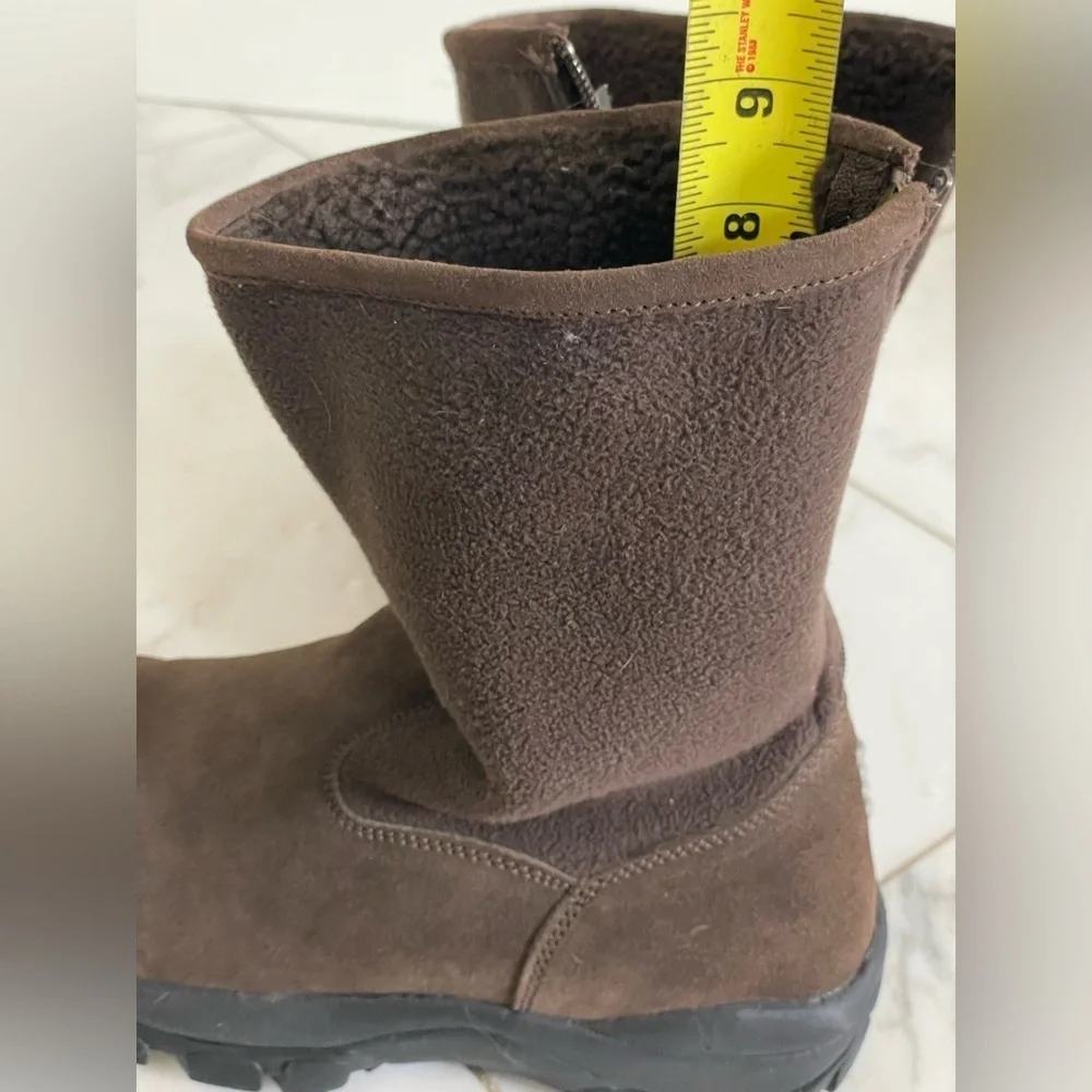 NWOT Land’s End Mens Brown Mid-calf Suede & Fleece Thick Sole Boot Size 7.5 (?)